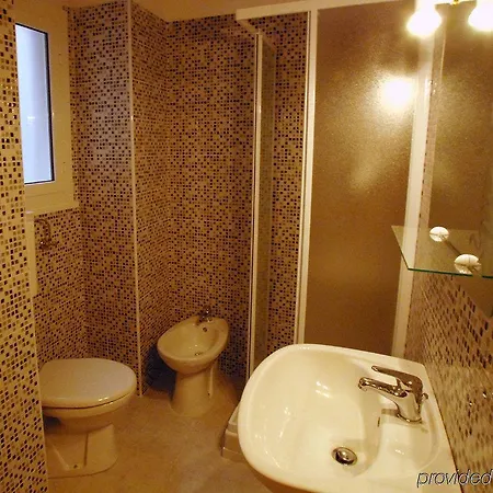 ゲストハウス メモレ