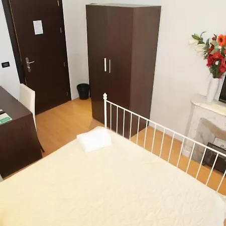 Konukevi Memole 3*