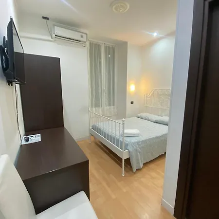 Memole Πανσιόν Σαν Ρέμο