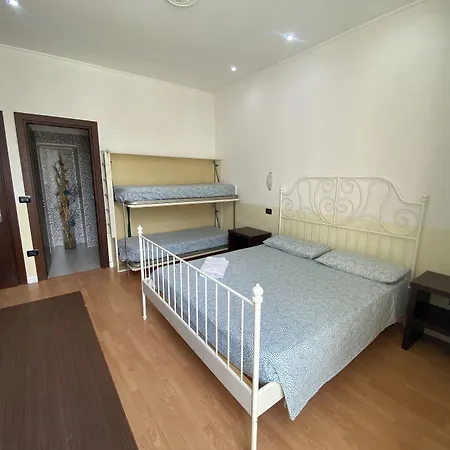 Guest house Memole 3*